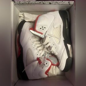 Air Jordan Retro 5